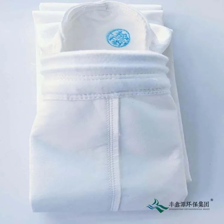 防静电涤纶针刺毡布袋为除尘穿上了隐形的“安全盔甲”.jpg
